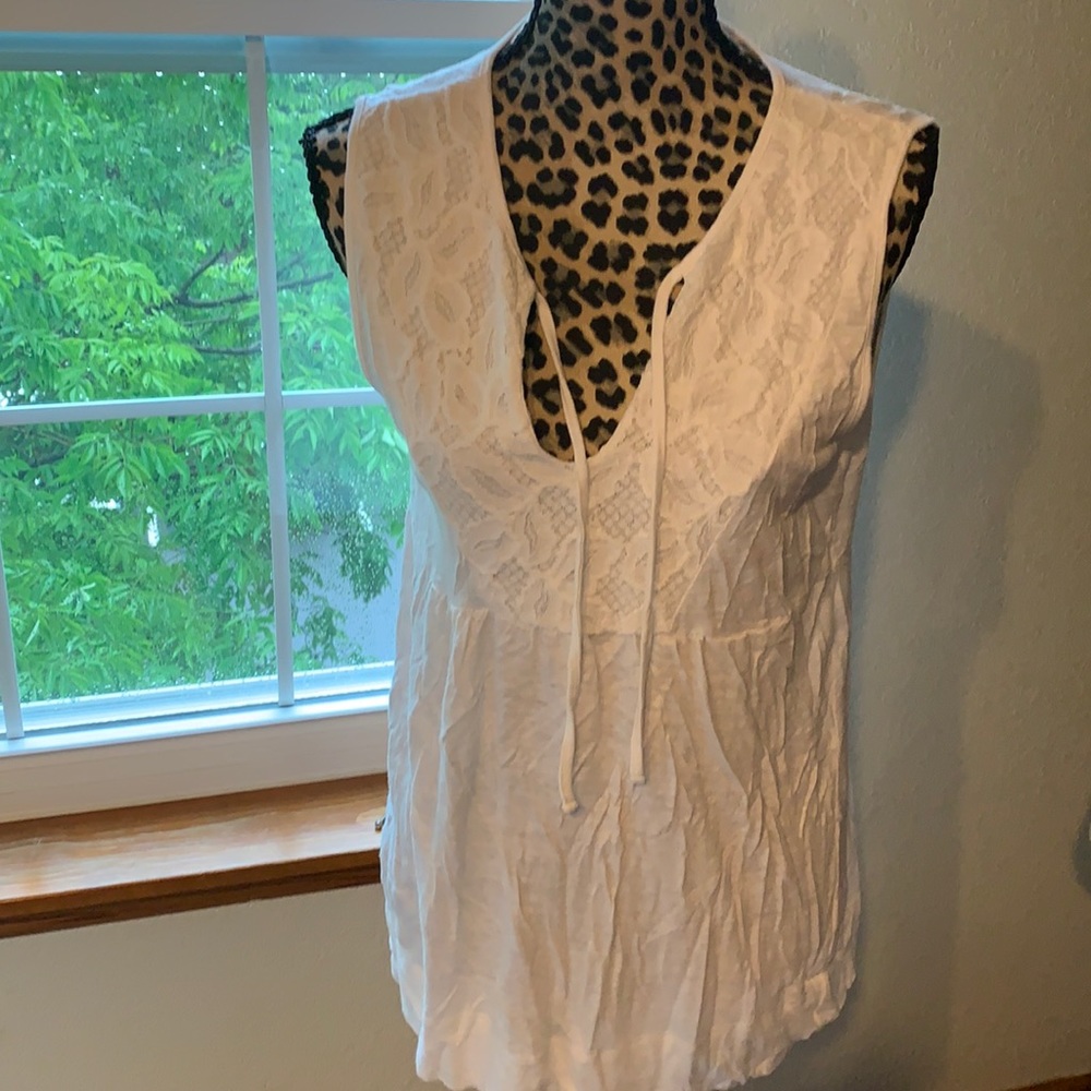 White linen tank